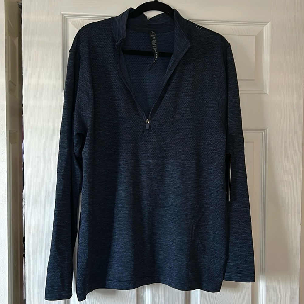 MENS- NEW-NEVER WORN Lululemon long sleeve shirt